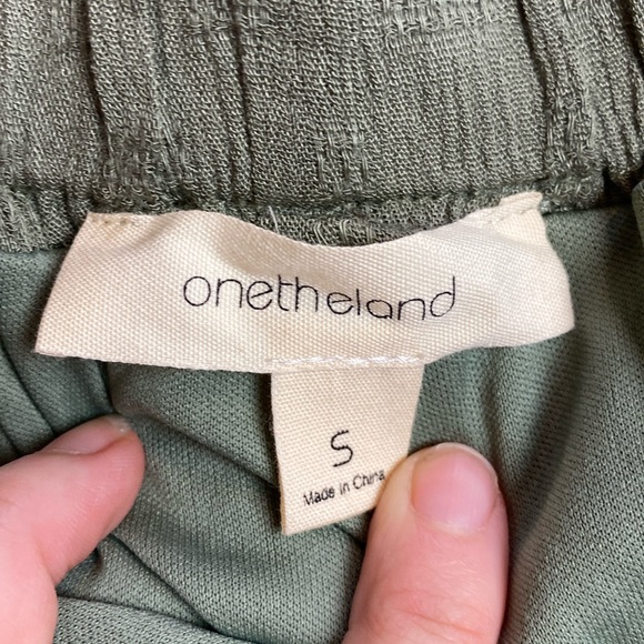 Onetheland Hyfve Green Paperbag Pants Size Small NWT - Picture 4 of 10